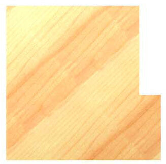 Fräsbeispiel für einen präzise ausgearbeiteten Falz an der Werkstückkante einer Holzplatte.