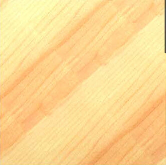 Anwendungsbeispiel für das bündige Fräsen von HPL- und MDF-Platten mit einem diamantbestückten Oberfräser.